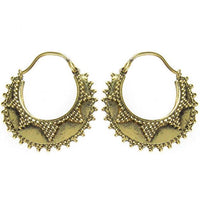 Load image into Gallery viewer, Ohrringe dunkel Dreiecke Sichel Messing Brass antik golden nickelfrei Tribal Schmuck Piercing
