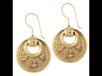 Load image into Gallery viewer, Ohrringe rund Ringe Muster Blüten oxidiert glänzend Messing antik golden Ohrhänger nickelfrei Tribal
