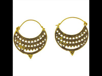 Load image into Gallery viewer, Ohrringe Reihen Flecht Punkte Sichel Spitze Messing Brass antik golden nickelfrei Tribal Piercing
