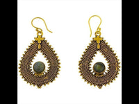 Cargar imagen en el visor de la galería, Ohrringe Labradorit Zopf Tropfen Punkte Kreuz Messing antik golden Ohrhänger nickelfrei Tribal Brass
