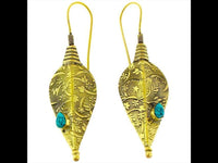 Load image into Gallery viewer, Ohrringe Pfeilspitze Blüten Türkis Tropfen Messing antik golden Tribal Ohrhänger nickelfrei Piercing

