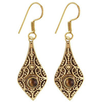 Cargar imagen en el visor de la galería, Ohrringe Tropfen spitz Bögen Tigerauge Messing antik golden nickelfrei Ohrhänger Tribal Brass
