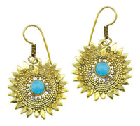 Cargar imagen en el visor de la galería, Ohrringe Türkis Stein Zopf Blätter Punkte Dreiecke Messing Ohrhänger türkis nickelfrei gold
