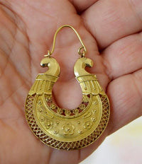 Load image into Gallery viewer, Brass Ohrringe goldfarben rund Ornament Blumen Muster Gitter Kugeln antik golden
