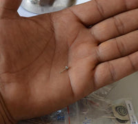 Load image into Gallery viewer, Edelstahl Nasenstecker 0,8 mm Nostril weiß Zirkonia
