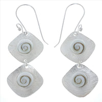 Load image into Gallery viewer, Shivaauge Silberohrringe lang gebürstet Karos Ohrringe 925er Silber Shiva Auge Eye Damen Schmuck
