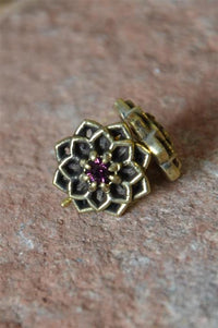 Load image into Gallery viewer, Messing Stein Kristall Ohrstecker gold Sternblume 12mm
