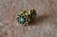 Load image into Gallery viewer, Messing Stein Kristall Ohrstecker gold Sternblume 12mm
