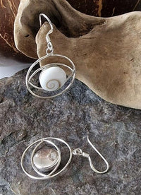 Load image into Gallery viewer, Shivaauge Silberohrringe Kreis Ohrringe Ohrhänger 925er Sterling Silber Shiva Auge Eye Damen Schmuck
