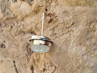 Cargar imagen en el visor de la galería, Silberohrstecker Mondstein rund Ohrringe Ohrstecker Damen Ohrring Stecker 925er Sterling Silber
