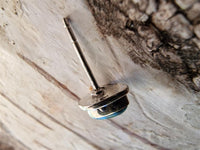 Cargar imagen en el visor de la galería, Ohrstecker Türkis Tropfen 8 mm 925er Sterling Silber Rand Stein Silberohrstecker
