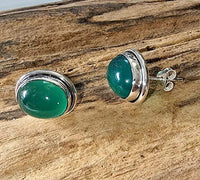 Load image into Gallery viewer, Grüne Onyx-Ohrstecker für Damen - Silber 925 Sterling Echtschmuck
