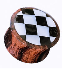 Load image into Gallery viewer, Organic Sonoholz Plug Schachbrett Resin Perlmutt schwarz weiß Tribal
