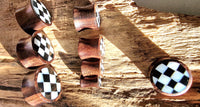 Load image into Gallery viewer, Organic Sonoholz Plug Schachbrett Resin Perlmutt schwarz weiß Tribal

