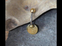 Load image into Gallery viewer, Bauchnabel Piercing Brass Edelstahl Dahlie Stein - chic - net.de
