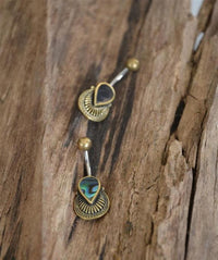 Cargar imagen en el visor de la galería, Bauchnabel Piercing Messing Edelstahl Träne Fächer Shell
