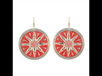 Cargar imagen en el visor de la galería, Brass Ohrringe Emaille Sternblume Zackenrand rund rot golden 5 cm Ohrhänger - chic - net.de
