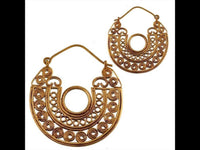 Cargar imagen en el visor de la galería, Brass Ohrringe Tribal Spiralen Kreise in Halbkreis antik golden Messing - chic - net.de
