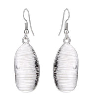 Cargar imagen en el visor de la galería, Brass Schmuckset silberfarben Kette Formen Struktur Ohrringe - chic - net.de
