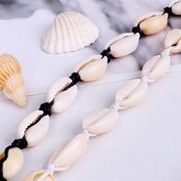 Cargar imagen en el visor de la galería, Choker Halskette Cowrie Kauri Muschel schwarz weiß - chic - net.de

