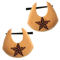 Cargar imagen en el visor de la galería, Pin Creolen Jackfrucht Holz hell Horn-Pin 23 mm Träne dunkle Gravur Motiv
