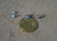 Load image into Gallery viewer, Ohrstecker 925 Silber Opal E-Coat oxidiert Zacken
