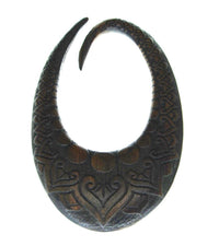 Load image into Gallery viewer, Holz Dehnschnecke Ohr Piercing dunkel oval Herzen 6mm - chic - net.de
