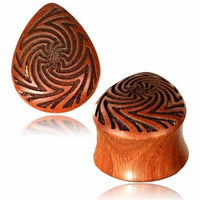 Cargar imagen en el visor de la galería, Plug Rosenholz Träne Sonne Linien graviert double flared Holz Holzplug Tropfen
