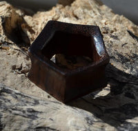 Load image into Gallery viewer, Flesh Tunnel Holz Fünfeck Pentagon dunkel double flared
