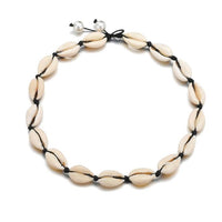Cargar imagen en el visor de la galería, Choker Halskette Cowrie Kauri Muschel schwarz weiß
