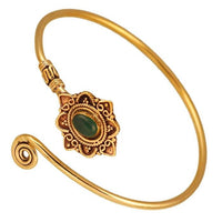 Load image into Gallery viewer, Messing Armreif antik gold grün Onyx Schnörkel verstellbar - chic - net.de
