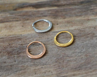 Load image into Gallery viewer, Nasenring Septum Piercing Edelstahl Pünktchen Sichel - chic - net.de
