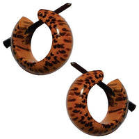 Load image into Gallery viewer, Ohrringe Kokos Holz kleine Creolen Pin Stick 15mm - chic - net.de
