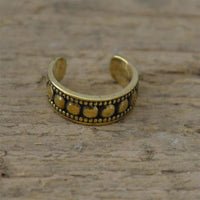 Load image into Gallery viewer, Ear cuffs Punkte Muster groß klein schmal Messing gold
