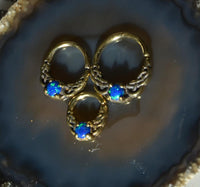 Load image into Gallery viewer, Universal Piercing Ring Brass Opal blau Knoten celtic

