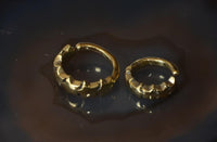 Load image into Gallery viewer, Universal Piercing Ring Messing gold Sterne
