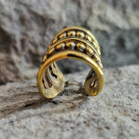 Load image into Gallery viewer, Ear cuff Dread Lock Bead Messing gold 5 Ringe

