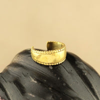 Load image into Gallery viewer, Ear cuff Dread Lock Bead Messing gold Punkterand glatt
