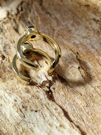 Cargar imagen en el visor de la galería, Ear cuff Dread Lock Bead Messing gold Onyx Bögen
