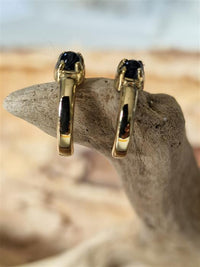 Cargar imagen en el visor de la galería, Ear cuff Dread Lock Bead Messing gold Onyx Bögen
