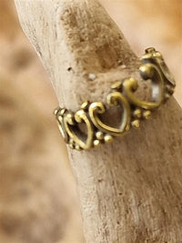 Cargar imagen en el visor de la galería, Ear cuff Dread Lock Bead Messing gold Herzen Krone
