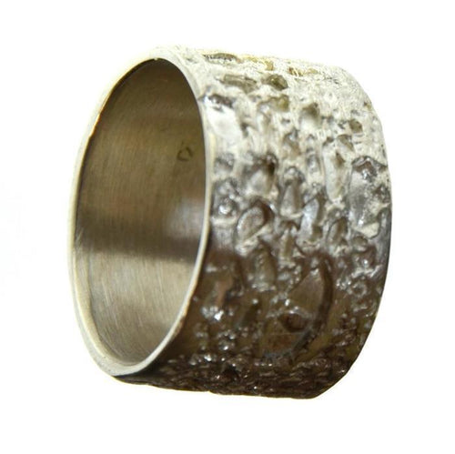 Ring 925 Sterling Silber Krater Oberfläche 14mm breit - chic - net.de