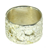 Load image into Gallery viewer, Ring 925 Sterling Silber Krater Oberfläche 14mm breit - chic - net.de
