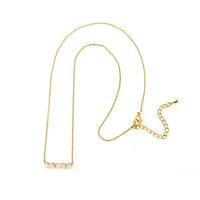 Load image into Gallery viewer, Set Kette Ohrringe 18 karat vergoldet Ketten Perlen Bogen nickelfrei weiß Reihe - chic - net.de
