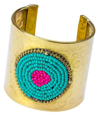 Cargar imagen en el visor de la galería, Messing Armreif gold Perlen Kreise gehämmert rosa türkis breit nickelfrei verstellbar antik Tribal
