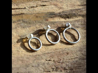 Load image into Gallery viewer, Universal Piercing Ring 925 Silber 1.2mm Mondstein - chic - net.de
