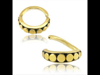 Load image into Gallery viewer, Universal Piercing Ring Messing gold Punkte - chic - net.de
