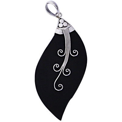 Blattförmiger Lava- Anhänger, ca. 4,0 cm Lang