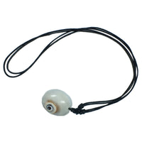 Cargar imagen en el visor de la galería, Muschelkette Schnecke Anhänger oval (22x17mm) Kette Muschel verstellbar Baumwollkette
