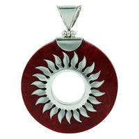 Load image into Gallery viewer, Korallenanhänger, runder Korallenanhänger mit silbernem Sonnenmuster, aus 925er Sterlingsilber, hangefertigt, ca. 40 mm Ø

